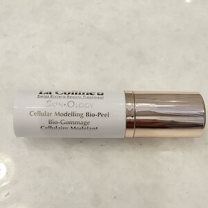 🌸🌸 La Colline Switzerland Modeling Bio-Peel